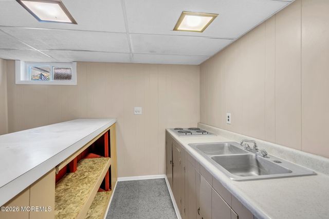 967 Raleigh Drive, Toms River, NJ 08753