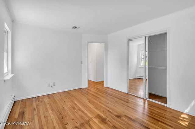 967 Raleigh Drive, Toms River, NJ 08753