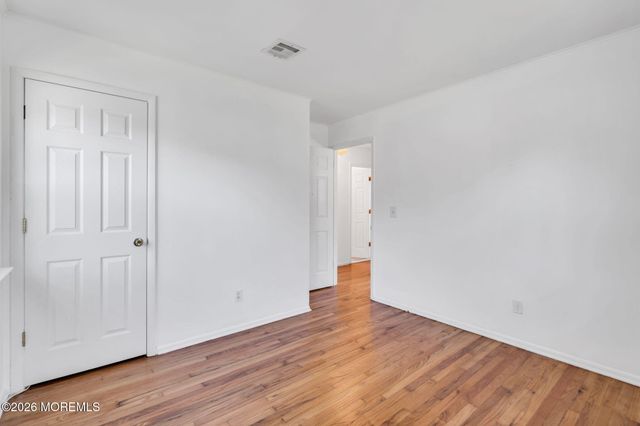 967 Raleigh Drive, Toms River, NJ 08753