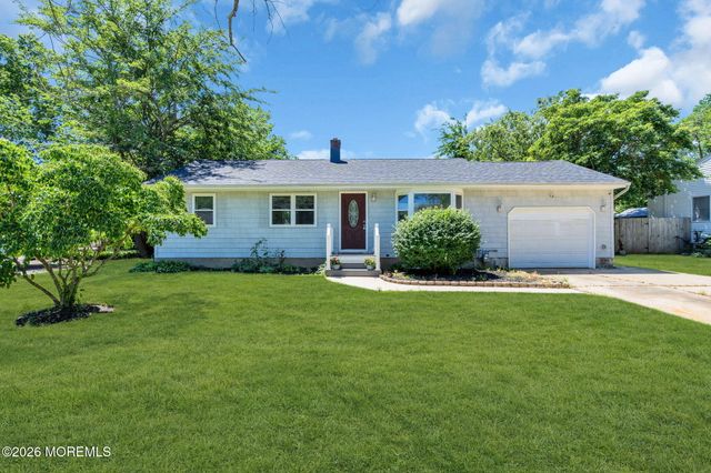 967 Raleigh Drive, Toms River, NJ 08753