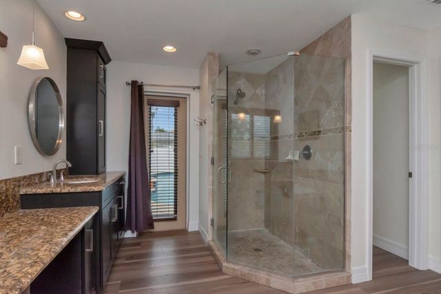 405 DRIFTWOOD DRIVE E, Palm Harbor, FL 34683