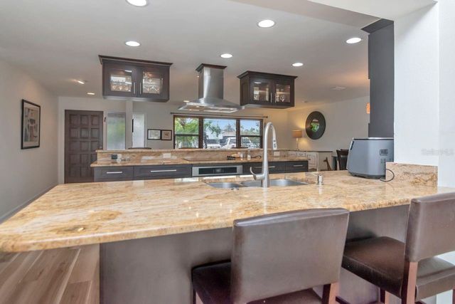 405 DRIFTWOOD DRIVE E, Palm Harbor, FL 34683