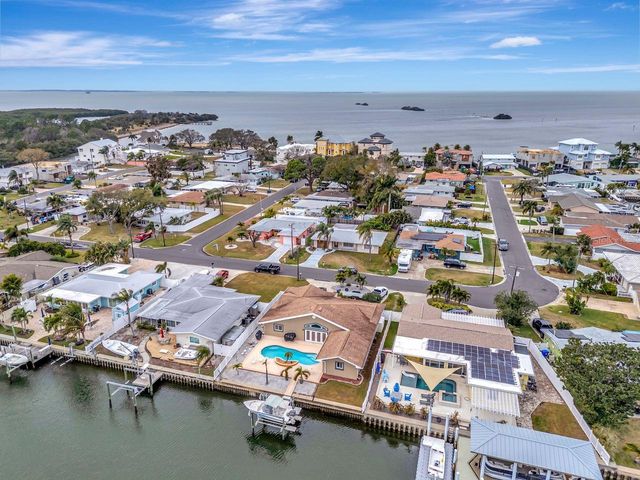 405 DRIFTWOOD DRIVE E, Palm Harbor, FL 34683