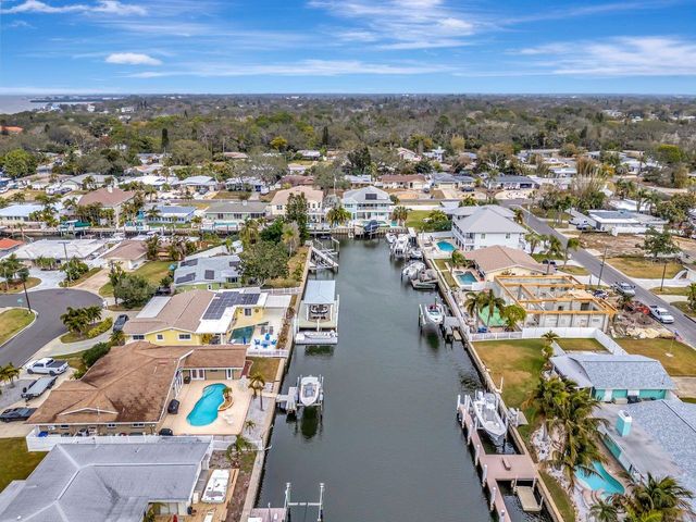 405 DRIFTWOOD DRIVE E, Palm Harbor, FL 34683