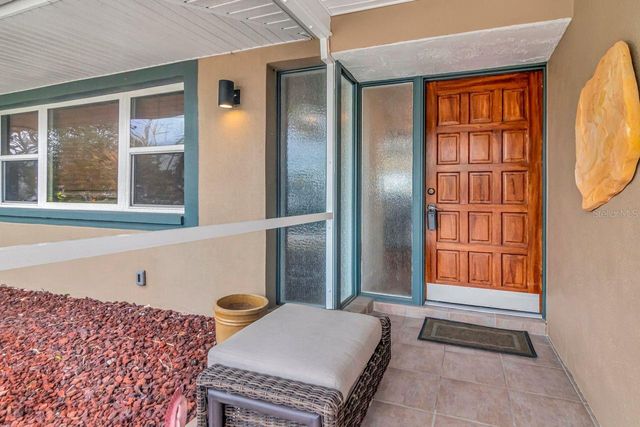 405 DRIFTWOOD DRIVE E, Palm Harbor, FL 34683