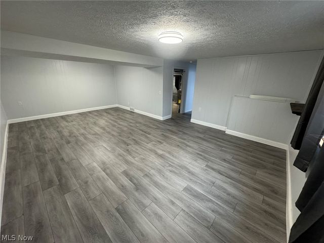 165 Dorland Avenue, Berea, OH 44017