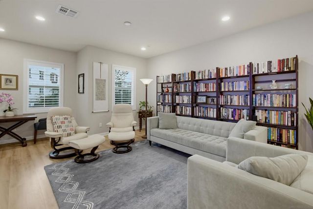 12922 Peppergrass Creek Gate 66, San Diego, CA 92130