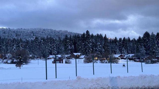42988 Moonridge Road, Big Bear Lake, CA 92315