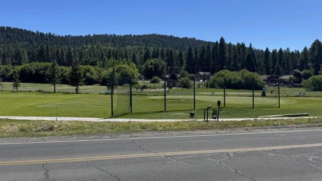 42988 Moonridge Road, Big Bear Lake, CA 92315