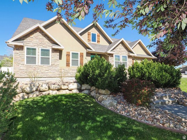 8124 S MACKS INN CIR, West Jordan, UT 84081