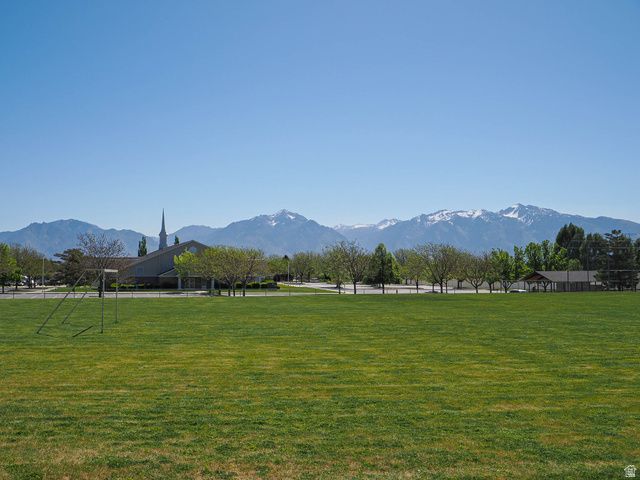 8124 S MACKS INN CIR, West Jordan, UT 84081