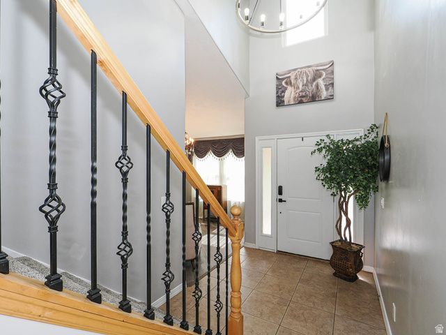 8124 S MACKS INN CIR, West Jordan, UT 84081