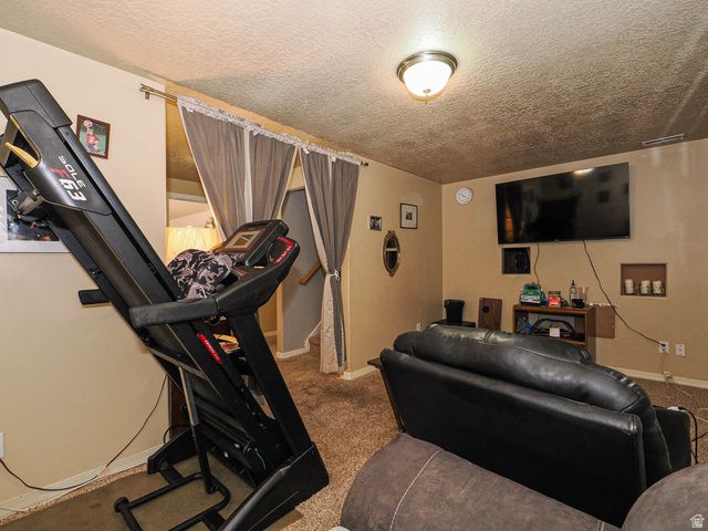 8124 S MACKS INN CIR, West Jordan, UT 84081