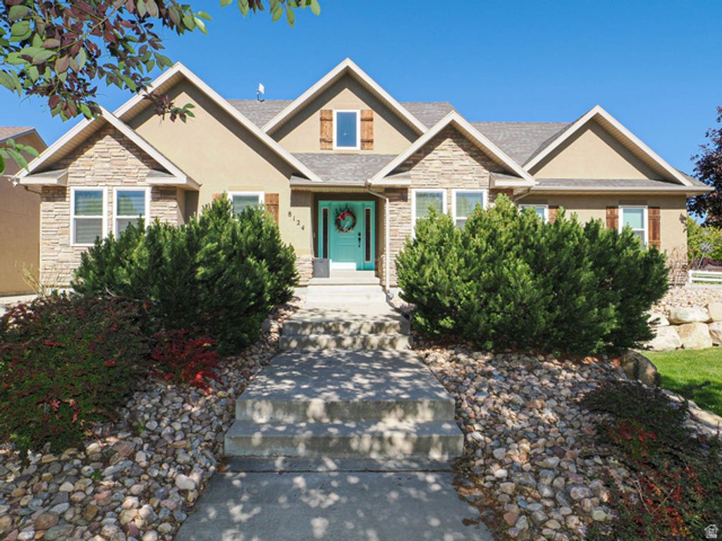 8124 S MACKS INN CIR, West Jordan, UT 84081