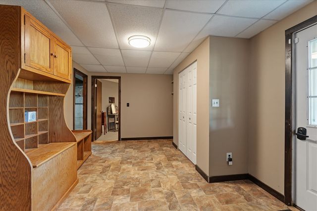 22420 Mckenzie Street, Dowagiac, MI 49047