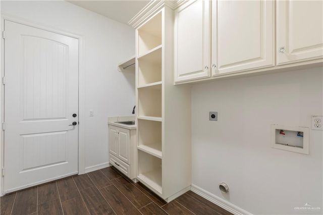 2502 Elbrus Avenue, Edinburg, TX 78539