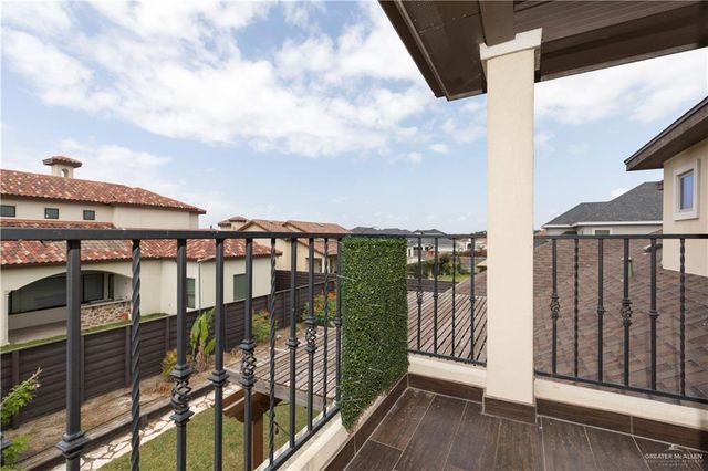 2502 Elbrus Avenue, Edinburg, TX 78539