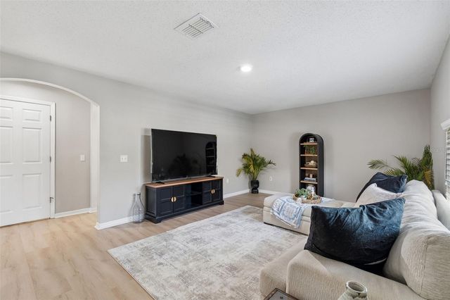 31537 EARN DRIVE, Wesley Chapel, FL 33545