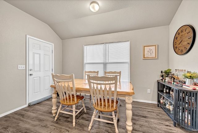 2012 E Fennec Street, Siloam Springs, AR 72761