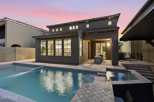 3984 E ROBIN Lane, Phoenix, AZ 85050