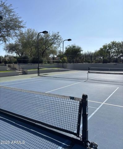 3984 E ROBIN Lane, Phoenix, AZ 85050