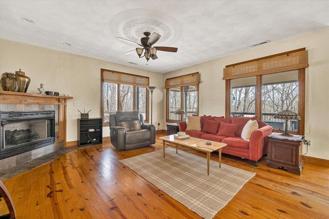 30 Boulder Point DR, Hardy, VA 24101