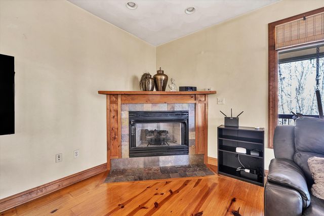 30 Boulder Point DR, Hardy, VA 24101