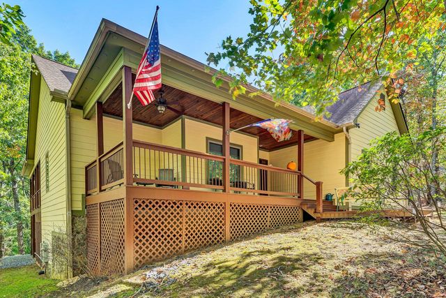 30 Boulder Point DR, Hardy, VA 24101