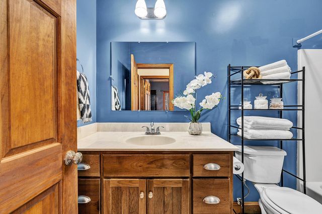 30 Boulder Point DR, Hardy, VA 24101