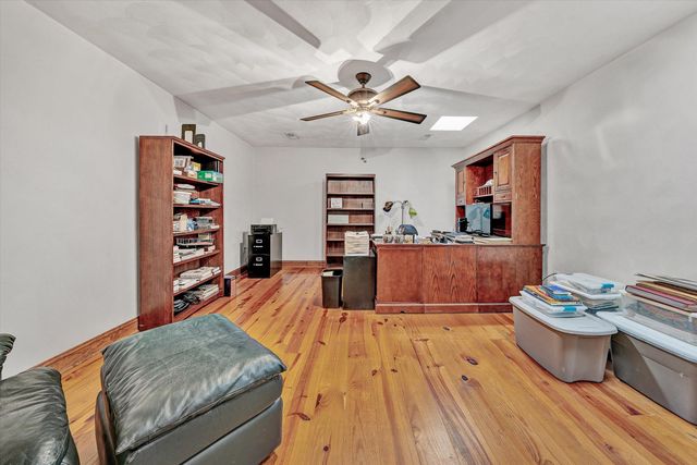 30 Boulder Point DR, Hardy, VA 24101