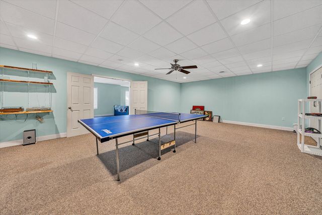 30 Boulder Point DR, Hardy, VA 24101