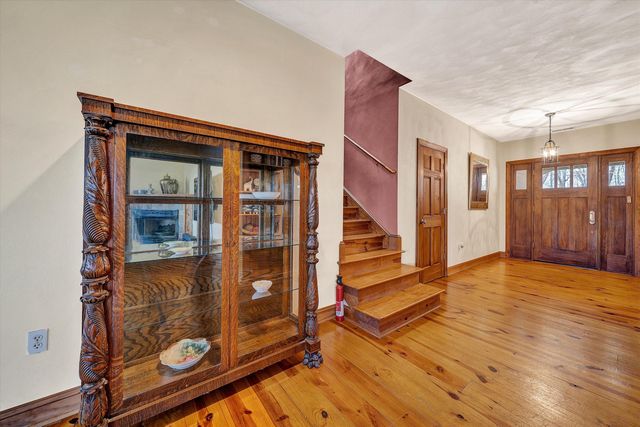 30 Boulder Point DR, Hardy, VA 24101