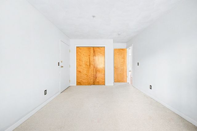 84 Cocasset St B5, Foxboro, MA 02035