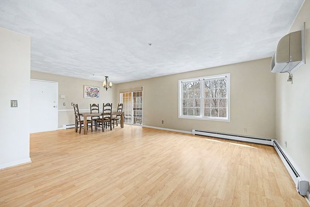 84 Cocasset St B5, Foxboro, MA 02035