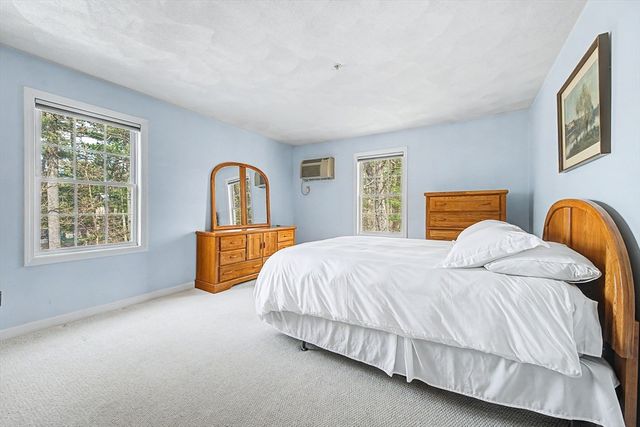 84 Cocasset St B5, Foxboro, MA 02035