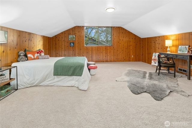 1912 161st Avenue NE, Bellevue, WA 98008