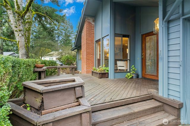 1912 161st Avenue NE, Bellevue, WA 98008