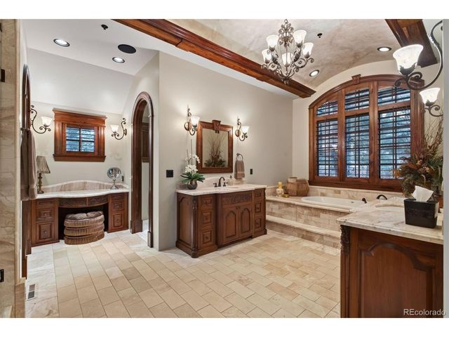 1125 Northwood Ct, Castle Rock, CO 80108