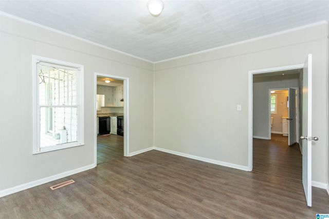 115 FOUST AVENUE, Hueytown, AL 35023