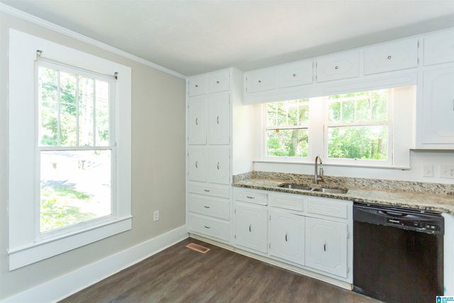 115 FOUST AVENUE, Hueytown, AL 35023