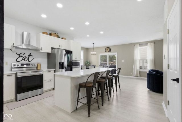 7979 Cobblesprings Drive, Avon, IN 46123