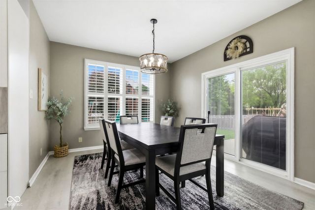 7979 Cobblesprings Drive, Avon, IN 46123