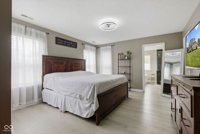 7979 Cobblesprings Drive, Avon, IN 46123