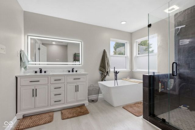 7979 Cobblesprings Drive, Avon, IN 46123
