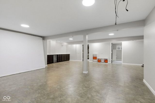 7979 Cobblesprings Drive, Avon, IN 46123