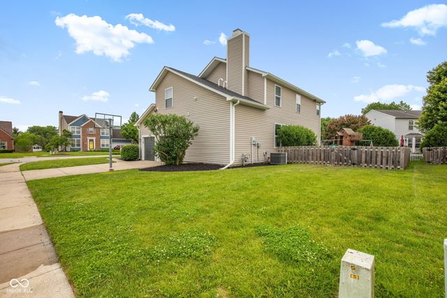 7979 Cobblesprings Drive, Avon, IN 46123