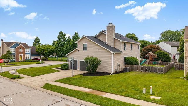 7979 Cobblesprings Drive, Avon, IN 46123