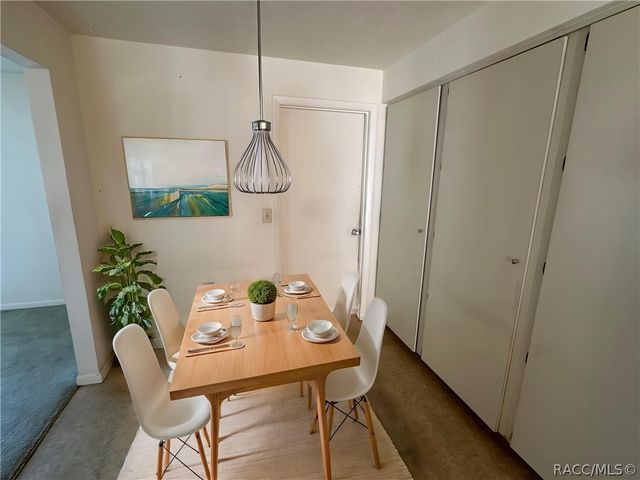 3335 N Tamarisk Avenue, Beverly Hills, FL 34465