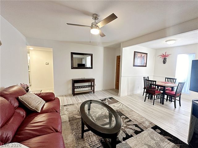 1405 Vegas Valley Drive 206, Las Vegas, NV 89169