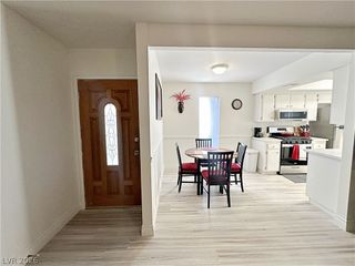1405 Vegas Valley Drive 206, Las Vegas, NV 89169